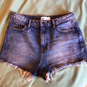 Zara High Waist Medium Wash Jean Shorts 6